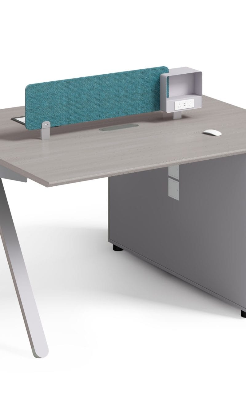 Employee Desk 23B1402